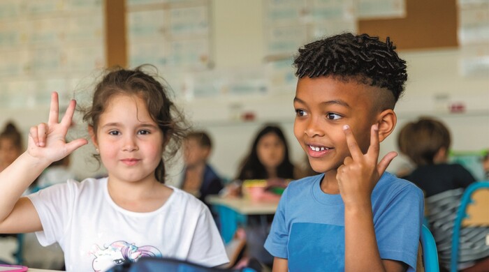 élèves en classe élémentaire