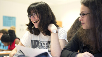 Elèves travaillant en classe