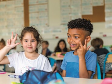 élèves en classe élémentaire